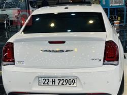 کرایسلەر 300